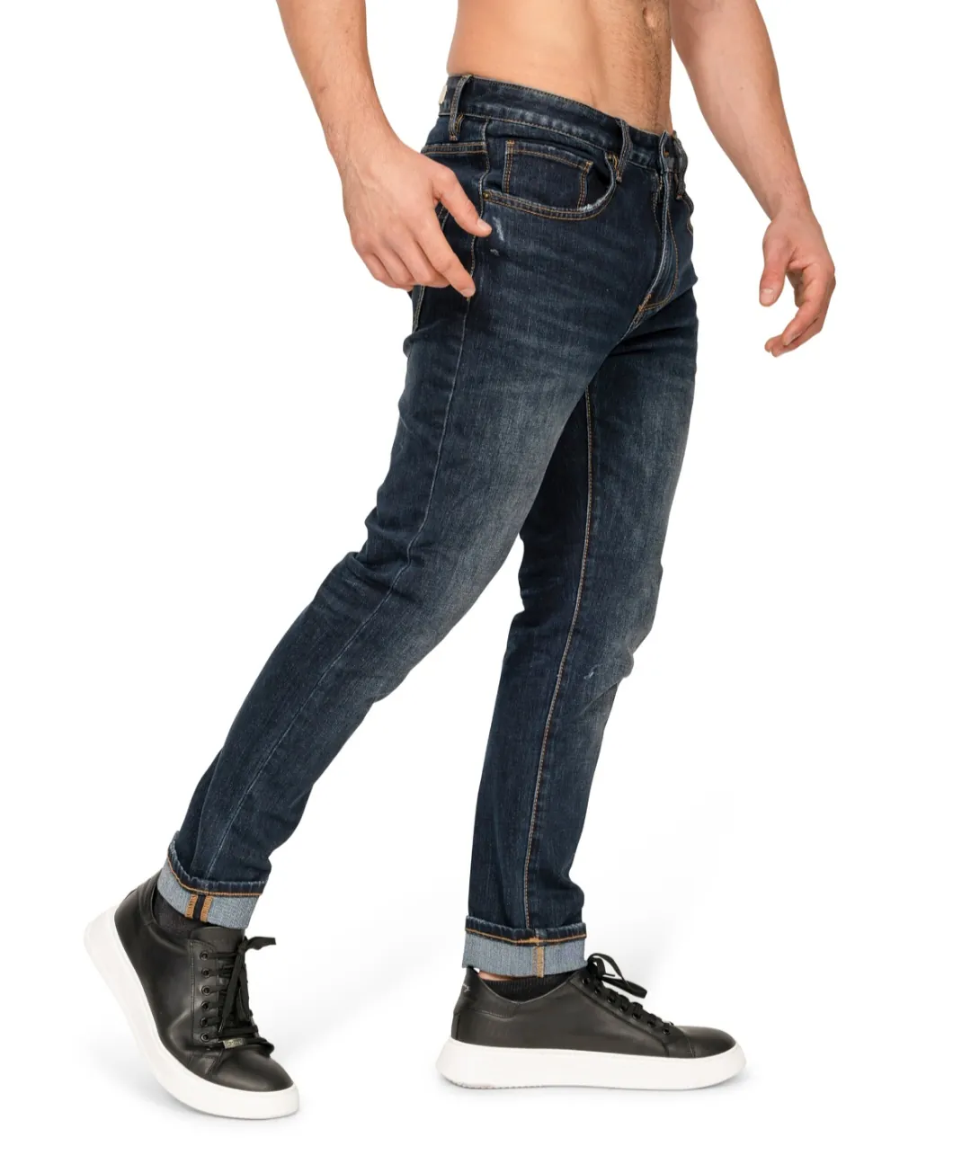 nbl-na-fw25-N568-Screenshot_20251125_110100_Gallery - Noble